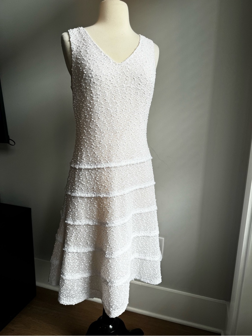 Nine West White Textured Tiered Knit Dress Size 6